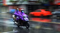 Cuối tuần miền Bắc trở rét, miền Trung mưa lạnh