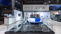 Tesla và chìa khóa vượt khủng hoảng nguồn cung