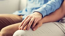 Không coi đồng tính, song tính và chuyển giới là bệnh để điều trị