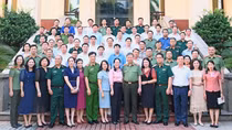 Giữ ổn định chính trị, tạo môi trường an ninh, an toàn