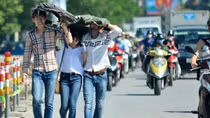 Miền Bắc trời oi nóng, Trung Bộ nắng cháy nhiệt độ cao