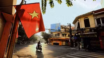 Miền Bắc và Trung Bộ ngày oi nóng, đêm có mưa