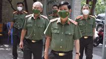 Thứ trưởng Nguyễn Văn Sơn thăm, chúc tết gia đình các đồng chí nguyên lãnh đạo Bộ Công an