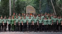 Dâng hương tri ân các anh hùng, liệt sĩ  Ban An ninh Trung ương Cục miền Nam
