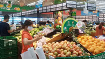 Nhiều hệ thống bán lẻ đã giảm thuế VAT