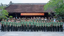 Báo CAND về Khu di tích Kim Liên dâng hương, báo công với Bác