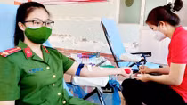 Hàng trăm CBCS Công an tỉnh Sóc Trăng hiến máu tình nguyện