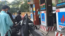 Một số hệ thống bán lẻ xăng có thể ngưng do khó khăn nguồn cung