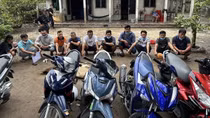 Nhộn nhạo sới gà trong căn nhà bỏ hoang