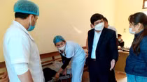 Xem xét kỷ luật Đảng đối với Giám đốc CDC Nghệ An trong vụ kit test Việt-Á
