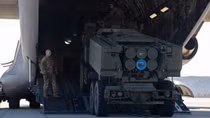 Mỹ ồ ạt bơm đạn HIMARS để Ukraine bắn phá mục tiêu Nga