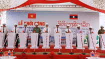 Dốc sức cho những công trình thắm tình hữu nghị trên đất Xê Kông