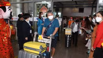 Đà Nẵng đón hàng trăm du khách “xông đất”