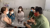 Giải cứu hai mẹ con sập bẫy buôn người