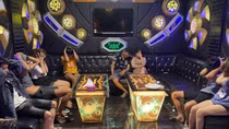 Nhóm nam, nữ “mở tiệc” ma túy ở quán karaoke