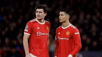 Ronaldo muốn tước băng thủ quân của Harry Maguire
