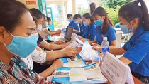 Nhiều hoạt động hỗ trợ học sinh, sinh viên khó khăn dịp Tết Nguyên đán