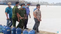 Thông tin mới nhất vụ cha ném con gái 5 tuổi xuống sông Trường Giang