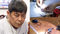 Cất súng và ma túy vào phòng ngủ của con trai