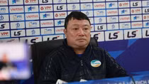 HLV Trương Việt Hoàng rời "ghế nóng" tại CLB Viettel