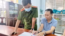 Giám đốc mua bằng giả để mở phòng khám làm răng giả