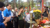 Côn Đảo, khói hương mùa biển lặng