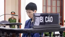 Bom nổ trên xe tốc hành