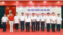 Bài 2: “Dạy đội tuyển là cuộc chơi danh dự!”