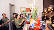 Tưởng nhớ các đồng chí cố lãnh đạo Bộ Công an