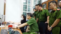 Ban hành Nghị định gỡ mọi vướng mắc để bỏ sổ hộ khẩu giấy
