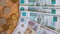 Nghệ thuật sử dụng tiền tệ của Nga khi đối phó với phương Tây