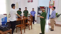 Đền bù sai quy định, Trưởng phòng Tài nguyên và Môi trường bị khởi tố