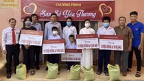Agribank thị xã Gò Công với chương trình “San sẻ yêu thương”