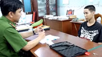 Thanh niên 16 tuổi mang súng ra đường gặp ngay Tổ đặc nhiệm