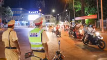 Bắt giữ nhiều "người dơi" chuyên nẫng mai vàng, xe máy