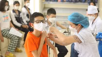 "Điểm danh" hàng loạt tỉnh chậm tiêm vaccine phòng COVID-19