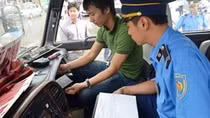 Hơn 10 nghìn phương tiện vận tải bị thu hồi phù hiệu