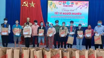 Báo CAND tiếp tục chương trình tặng quà “Tết vì người nghèo” ở Quảng Nam