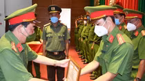Triệt phá băng nhóm cộm cán, nhiều đơn vị Công an Trà Vinh được khen thưởng