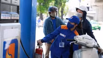 Giá xăng dầu giảm mạnh
