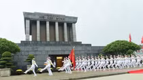 Vinh quang con đứng bên Người