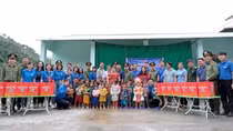Khánh thành điểm trường và trao quà cho học sinh dân tộc thiểu số tỉnh Hà Giang