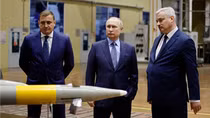 Tổng thống Putin giao nhiệm vụ "nóng" cho công nghiệp quốc phòng Nga