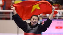 Nữ võ sỹ 23 tuổi mở hàng vàng cho Pencak Silat Việt Nam