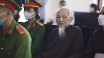 Lấy mẫu xét nghiệm ADN nhiều người đang sinh sống tại “Tịnh thất Bồng Lai”