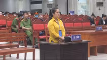 Biết rõ xăng nhập lậu nhưng các chân rết vẫn giúp sức tích cực