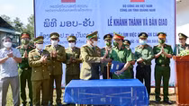 Những ngôi nhà góp phần tô thắm tình đoàn kết hữu nghị Việt – Lào