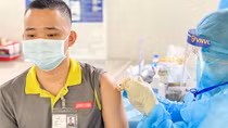 Bộ Y tế điều chỉnh lịch tiêm vaccine phòng COVID-19 mũi 3,4