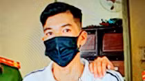 Dùng thủy tinh rạch mặt vợ vì đòi ly hôn