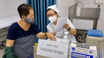 TP Hồ Chí Minh tổ chức đợt cao điểm tiêm vaccine phòng COVID-19